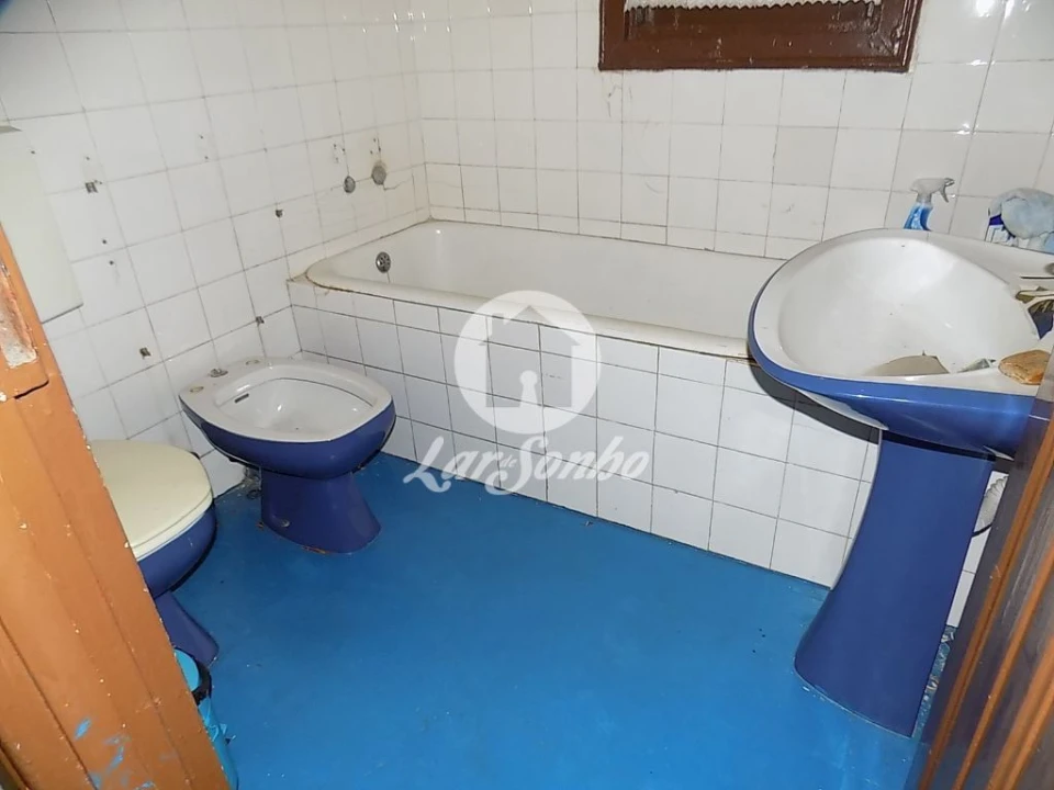 Moradia T4 para Venda em Bougado (São Martinho e Santiago) Foto 10