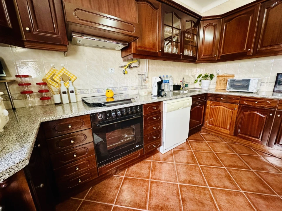 Moradia T3 para Venda em São Facundo e Vale das Mós Foto 2