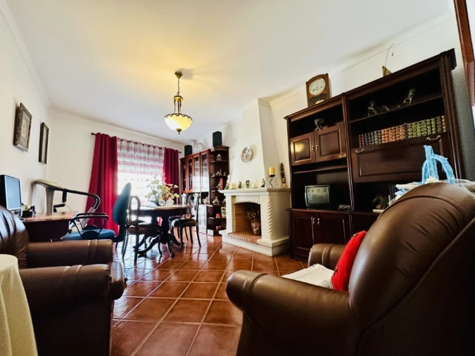 Moradia T3 para Venda em São Facundo e Vale das Mós Foto 6