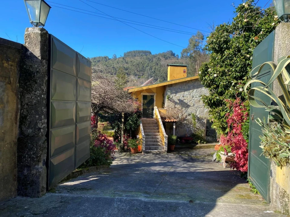 Quinta T3 para Venda em Ribeira do Neiva Foto 3