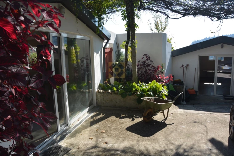 Quinta T3 para Venda em Ribeira do Neiva Foto 14