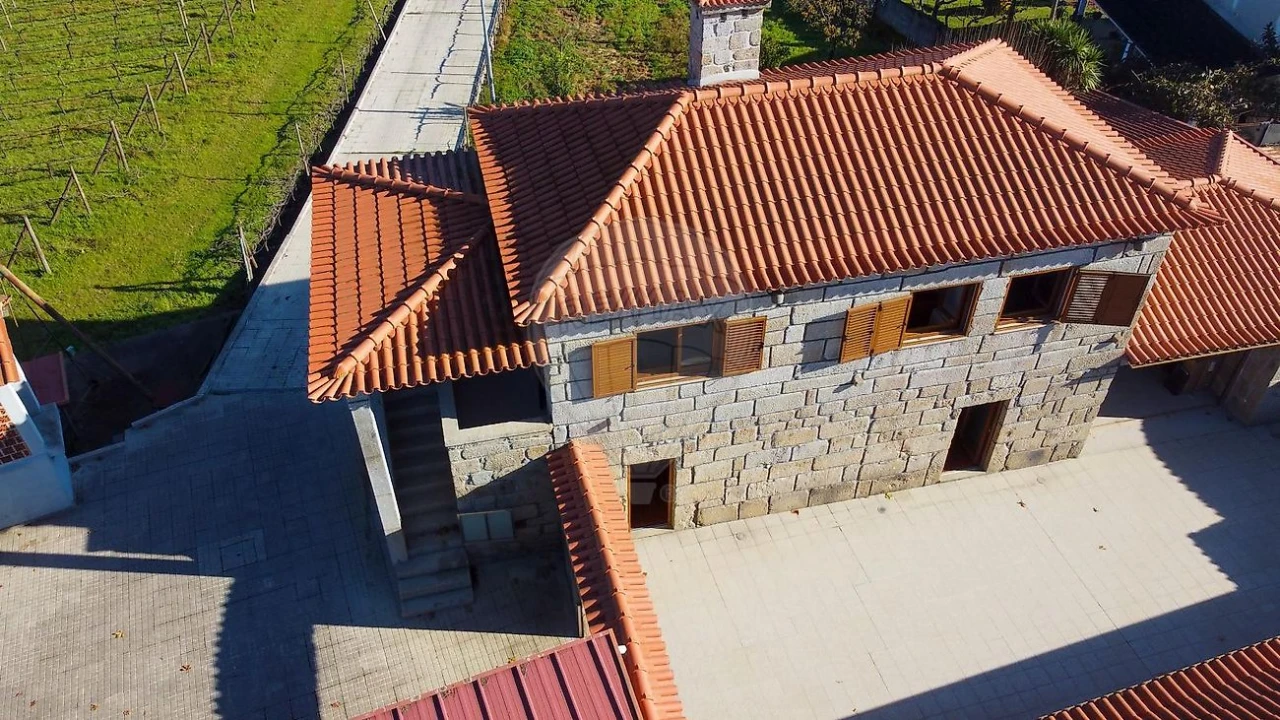 Quinta T3 para Venda em Paredes Foto 1