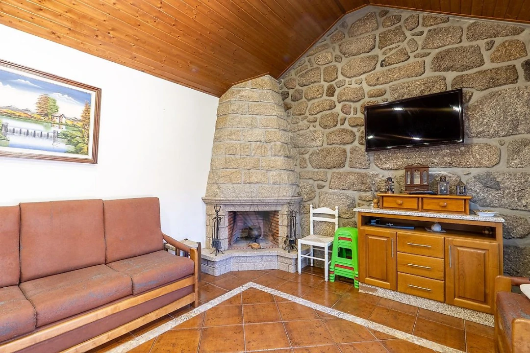 Quinta T3 para Venda em Paredes Foto 13