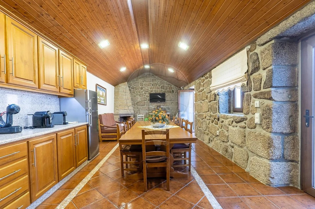 Quinta T3 para Venda em Paredes Foto 10