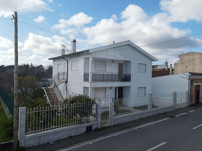 Moradia T5 para Venda em Febres Foto 10