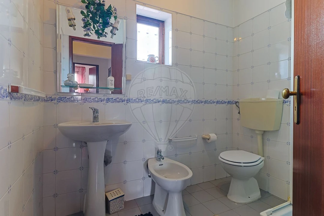 Moradia T5 para Venda em Febres Foto 25