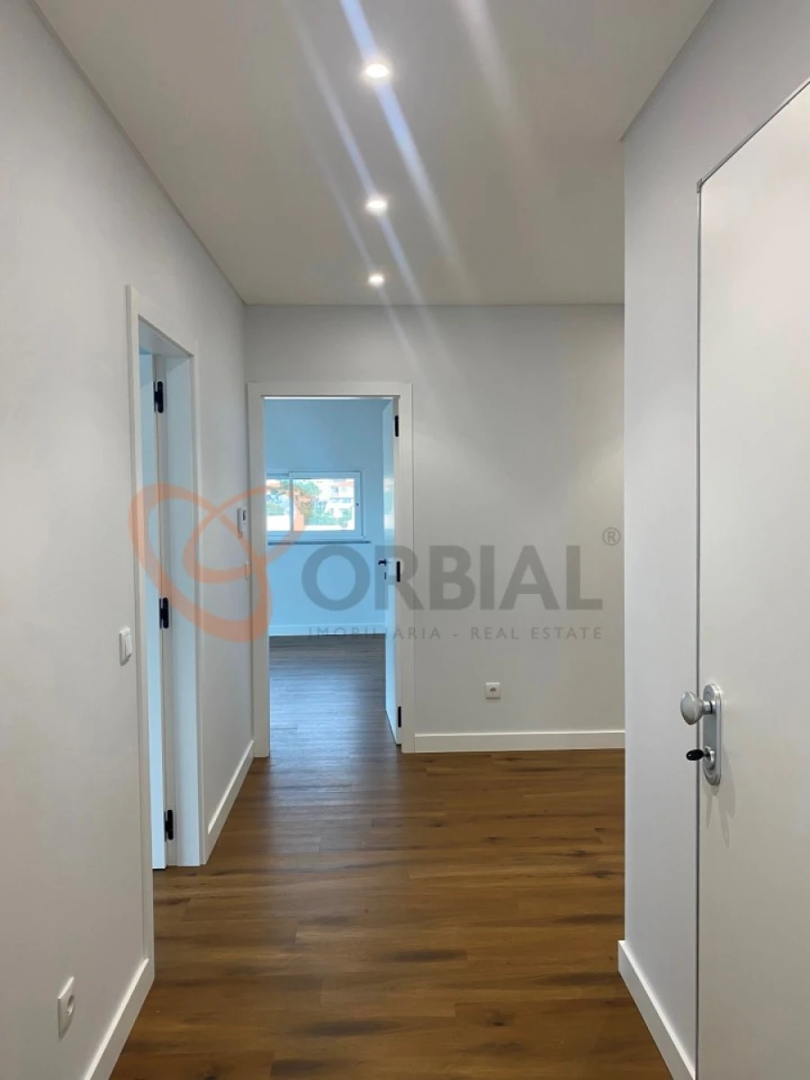 Apartamento T3 para Venda em Albufeira e Olhos de Água Foto 4