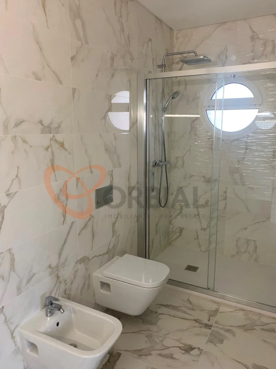 Apartamento T3 para Venda em Albufeira e Olhos de Água Foto 9