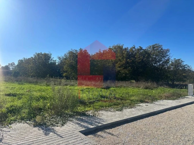 Terreno para Venda em Vila de Prado Foto 7