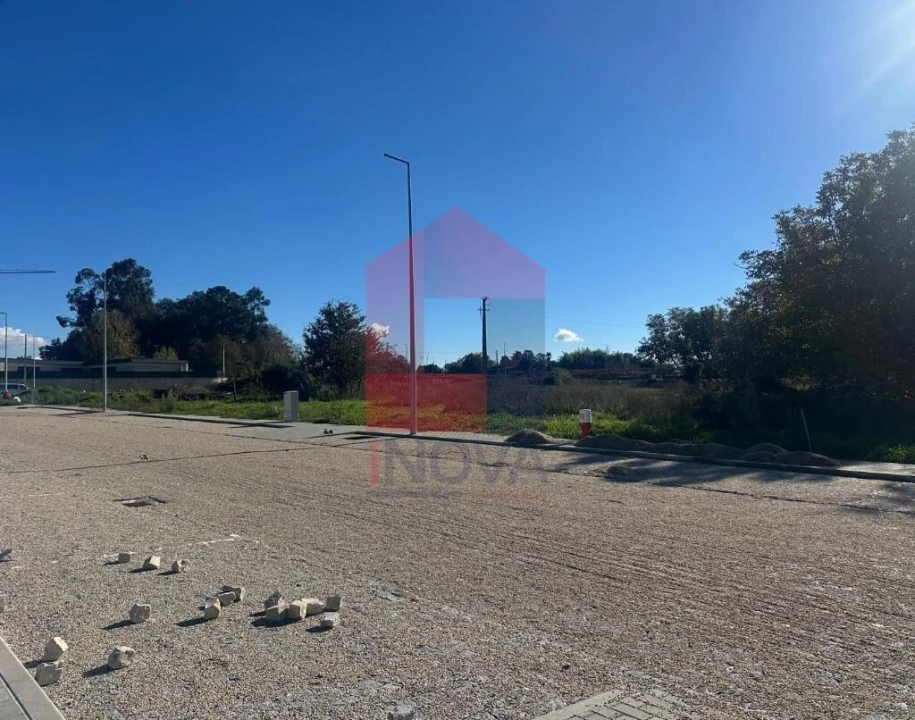 Terreno para Venda em Vila de Prado Foto 12