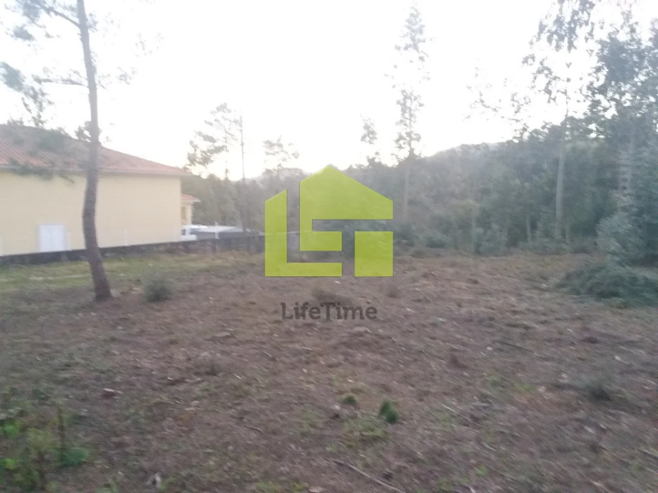 Terreno para Venda em Miranda do Corvo Foto 1