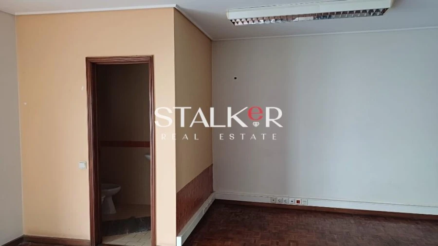 Loja para Arrendamento em Espinho Foto 12