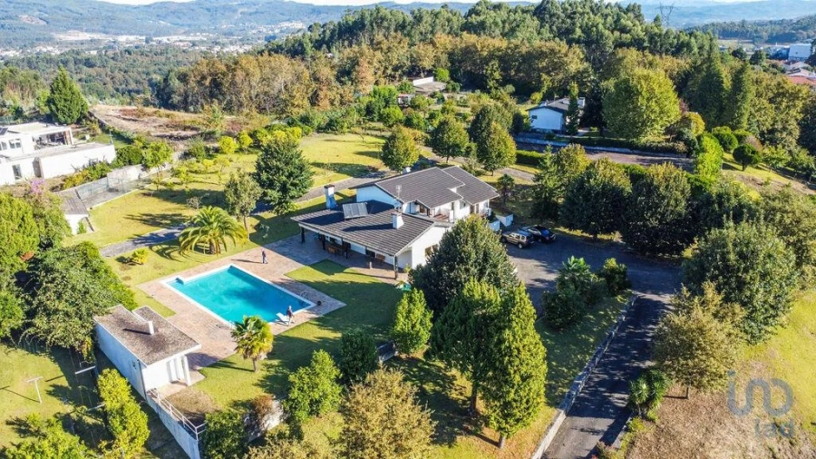 Moradia T4 para Venda em Ponte