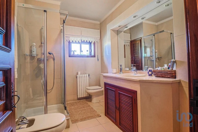 Moradia T4 para Venda em Ponte Foto 12