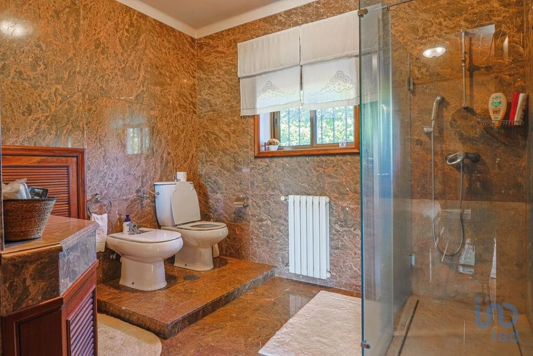 Moradia T4 para Venda em Ponte Foto 13