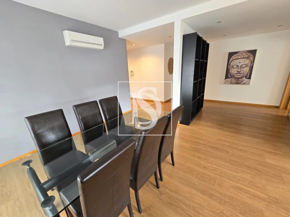 Apartamento T3 para Arrendamento em Portimão Foto 7