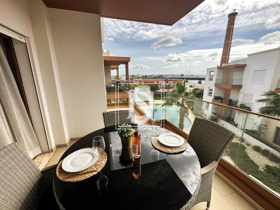 Apartamento T3 para Arrendamento em Portimão Foto 18