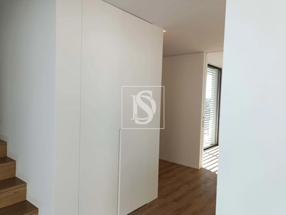 Moradia T3 para Venda em Nogueira do Cravo Foto 21