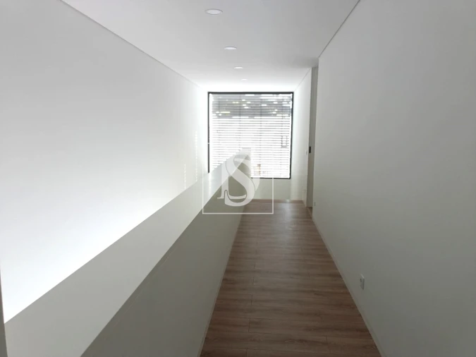 Moradia T3 para Venda em Nogueira do Cravo Foto 7