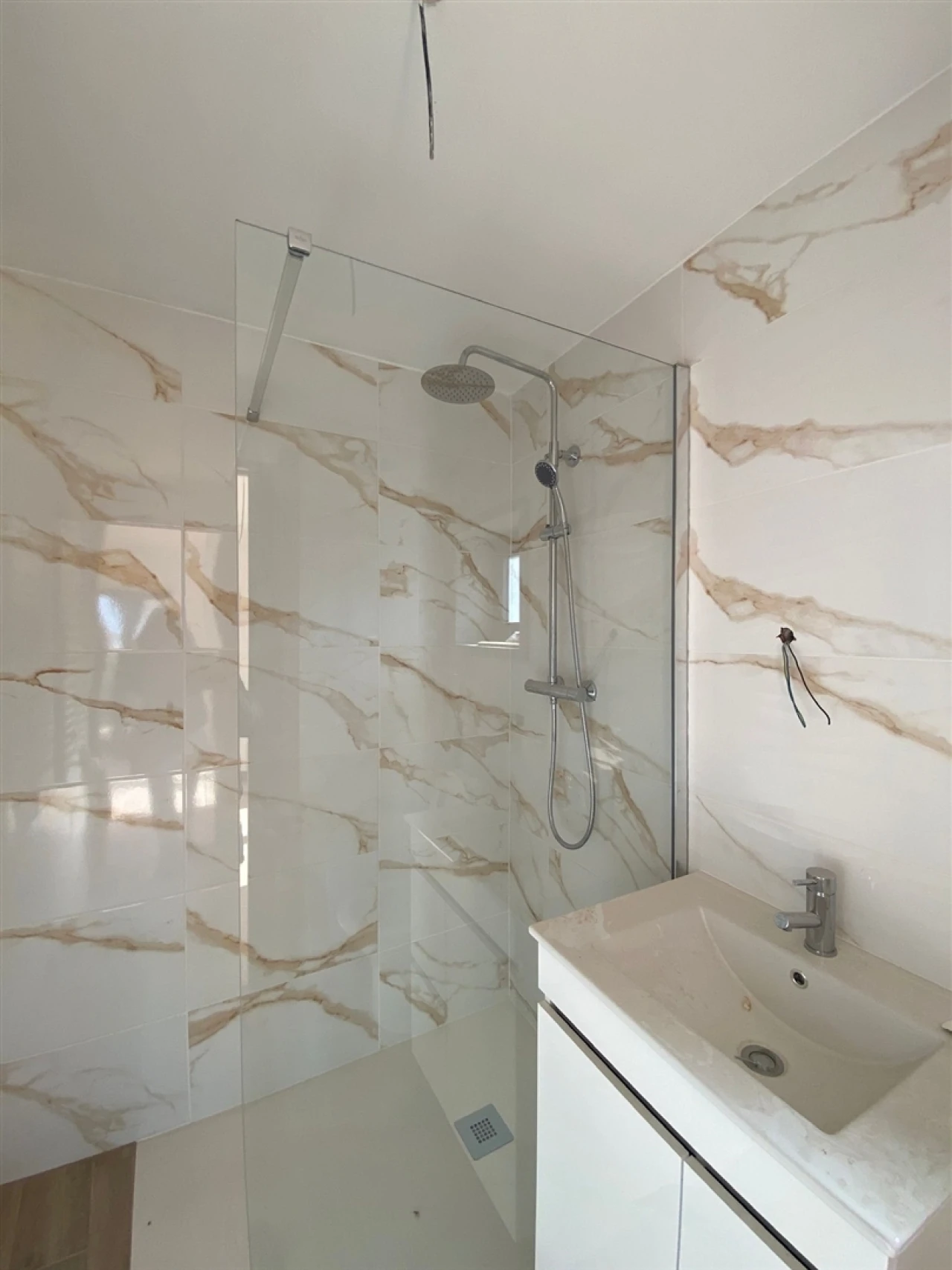 Moradia T3 para Venda em Alvendre Foto 53