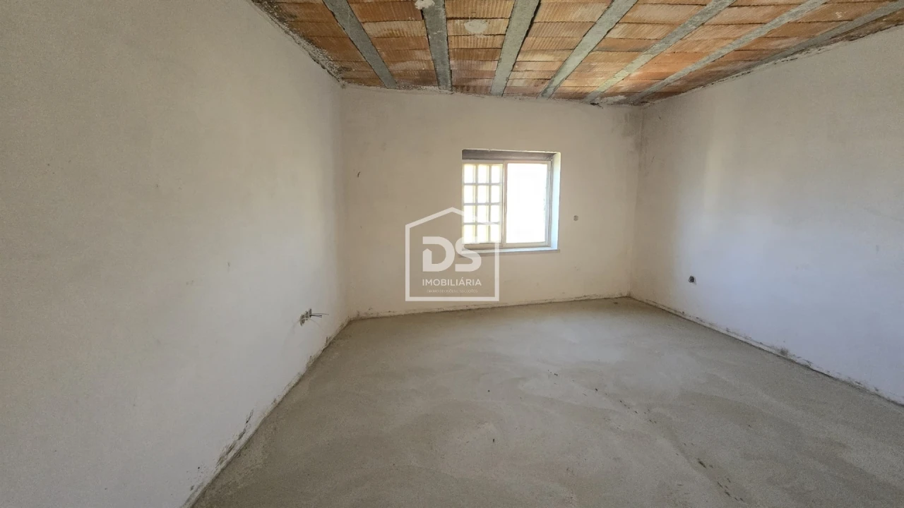 Moradia T3 para Venda em Alvendre Foto 72