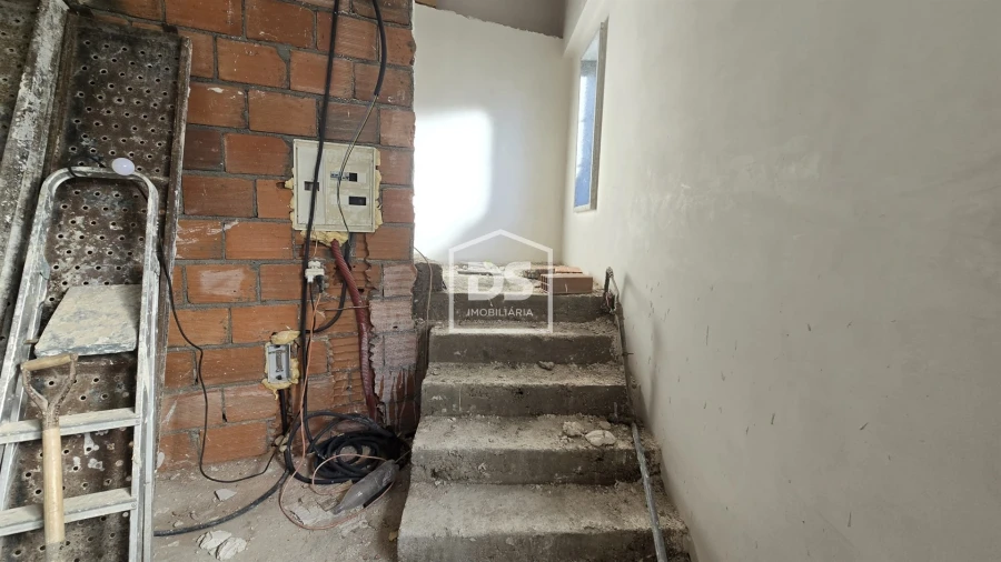 Moradia T3 para Venda em Alvendre Foto 84