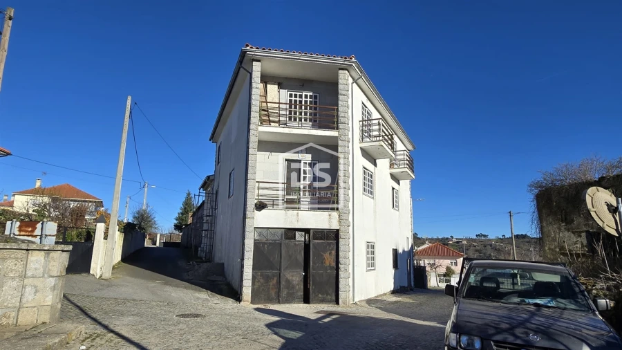 Moradia T3 para Venda em Alvendre Foto 58