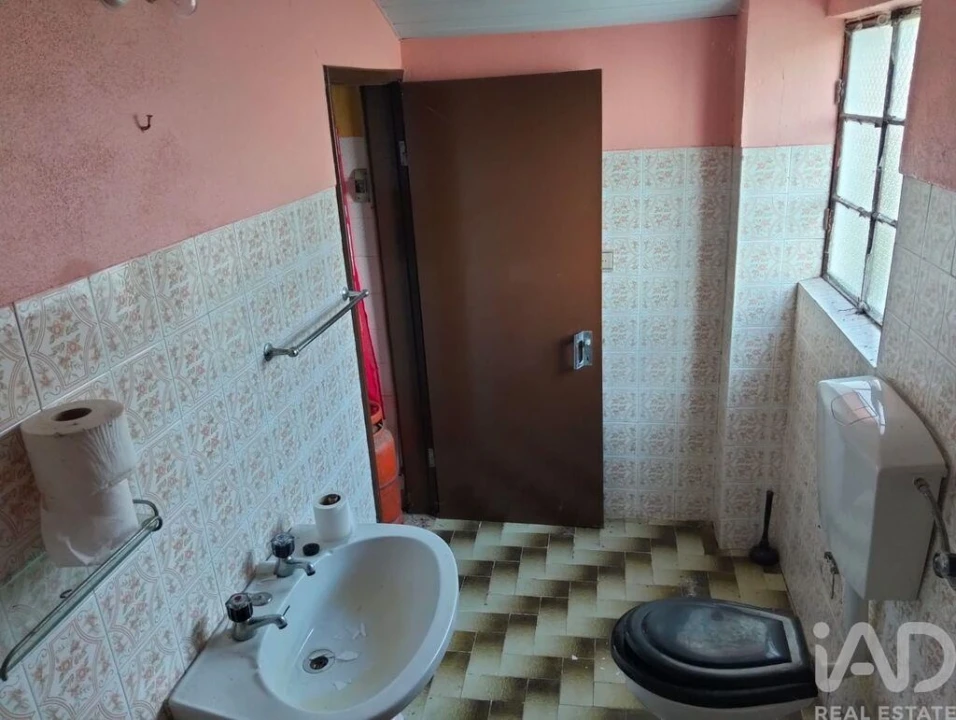 Moradia T2 para Venda em Chãos Foto 21