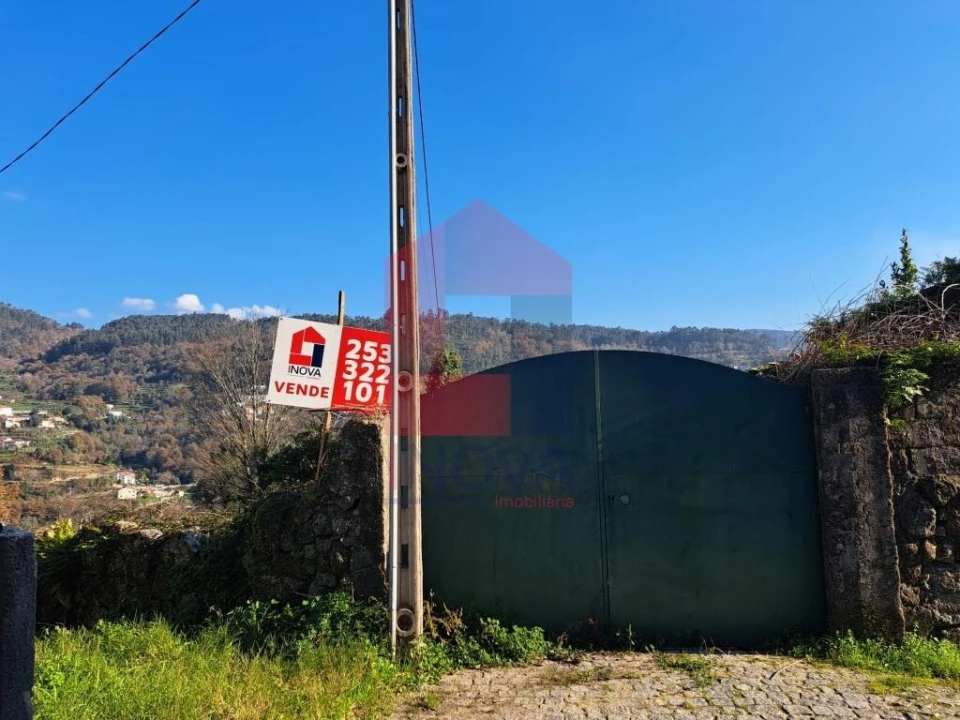 Moradia para Venda em Valbom (São Pedro), Passô e Valbom (São Martinho) Foto 29