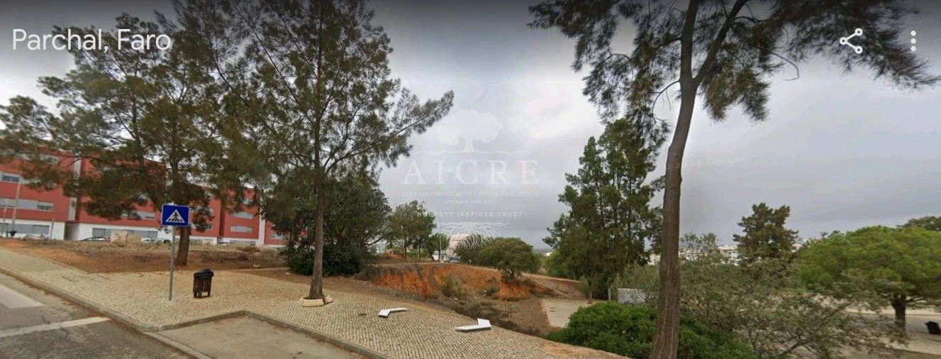 Terreno para Venda em Estômbar e Parchal Foto 4