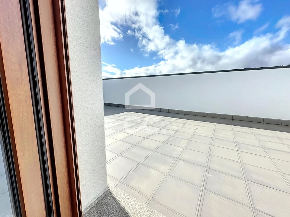 Moradia T3 para Venda em Bustelo Foto 20