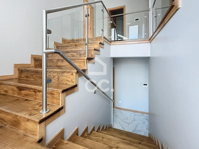 Moradia T3 para Venda em Bustelo Foto 17