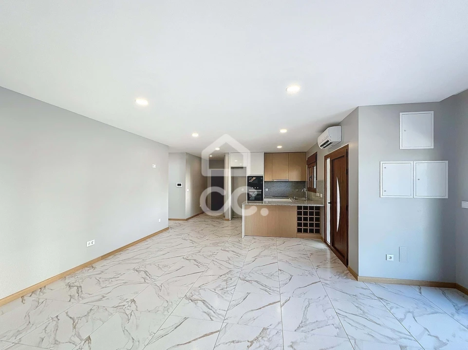 Moradia T3 para Venda em Bustelo Foto 23