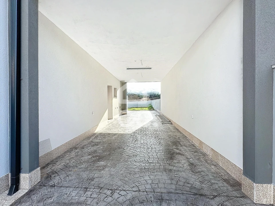 Moradia T3 para Venda em Bustelo Foto 19