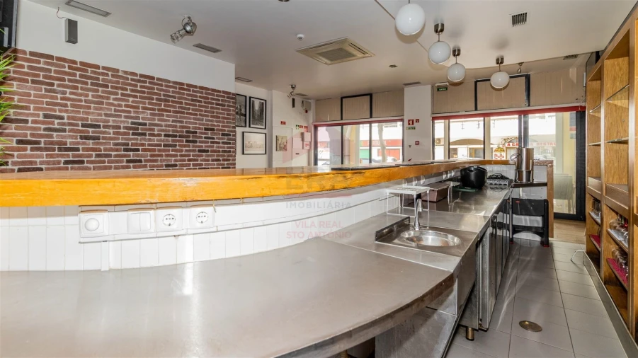 Loja para Venda em Monte Gordo Foto 3