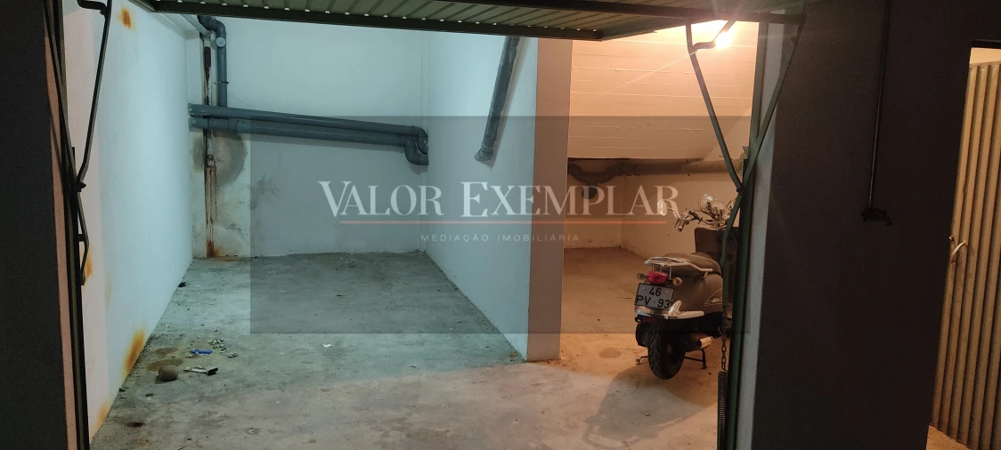 Garagem para Venda em União das Freguesias de Setúbal Foto 19