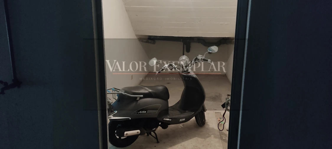 Garagem para Venda em União das Freguesias de Setúbal Foto 18