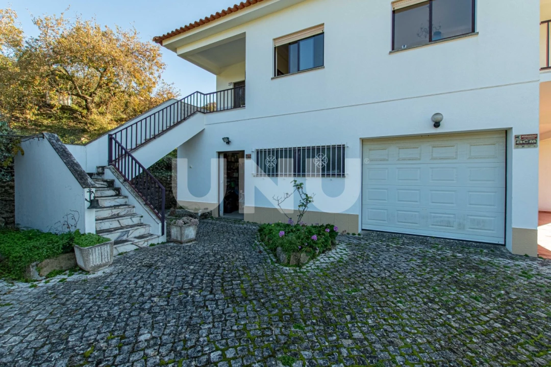 Moradia T5 para Venda em Alhandra, São João dos Montes e Calhandriz Foto 1