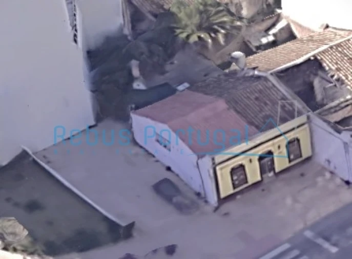 Moradia T0 para Venda em Faro (Sé e São Pedro)