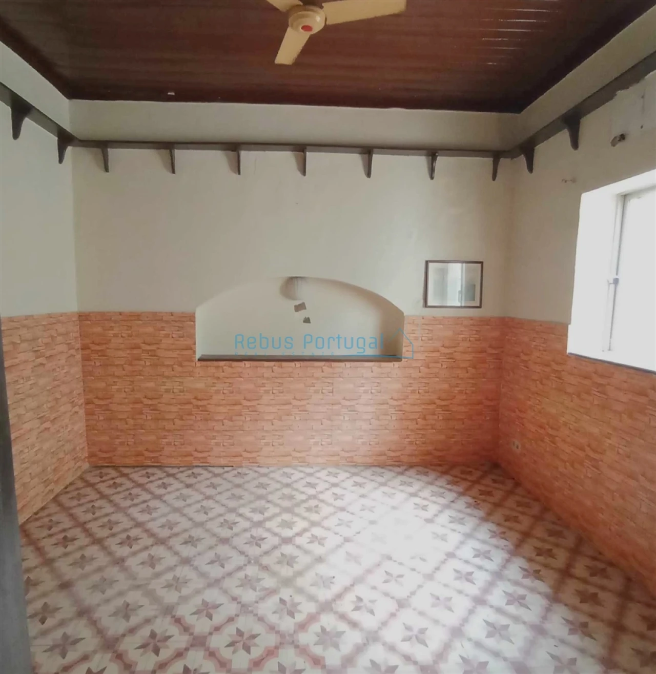 Moradia T0 para Venda em Faro (Sé e São Pedro) Foto 3