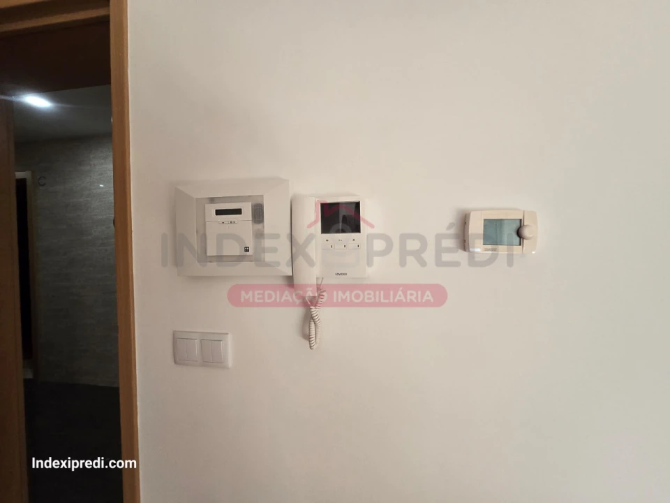Apartamento T3 para Venda em Sé Nova, Santa Cruz, Almedina e São Bartolomeu Foto 21