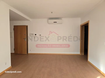 Apartamento T3 para Venda em Sé Nova, Santa Cruz, Almedina e São Bartolomeu