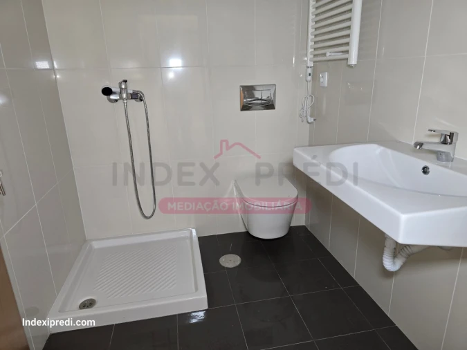 Apartamento T3 para Venda em Sé Nova, Santa Cruz, Almedina e São Bartolomeu Foto 10