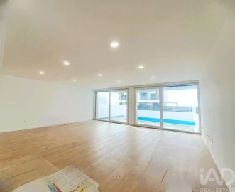Moradia T4 para Venda em Ericeira