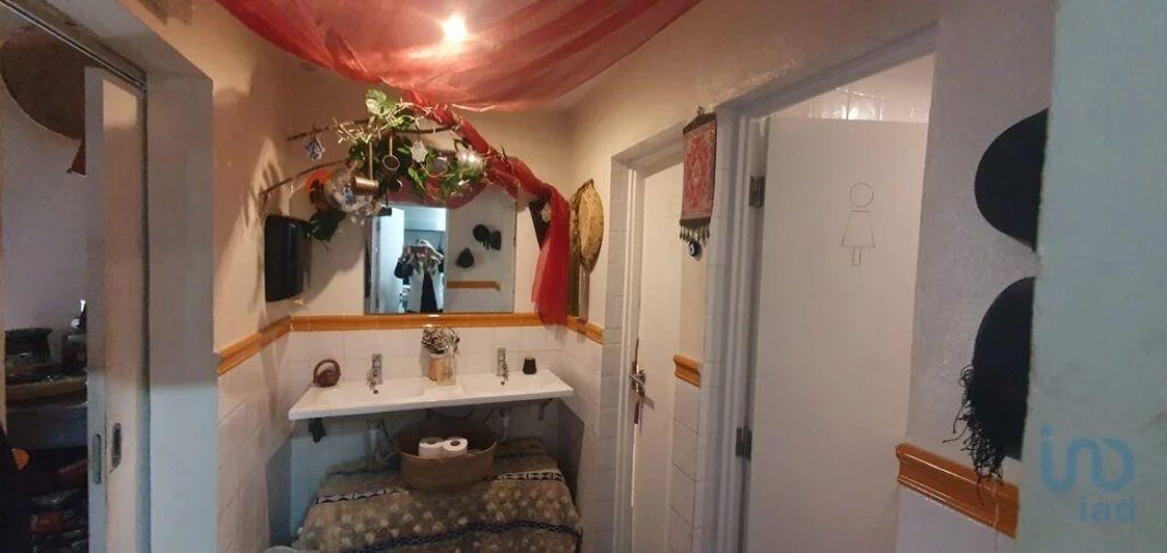 Loja para Venda em Almada, Cova da Piedade, Pragal e Cacilhas Foto 11