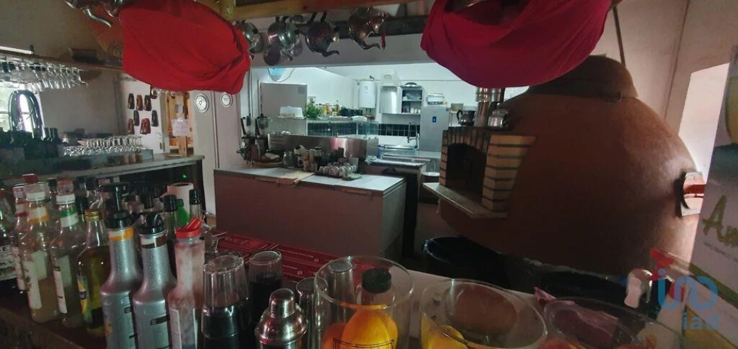 Loja para Venda em Almada, Cova da Piedade, Pragal e Cacilhas Foto 7