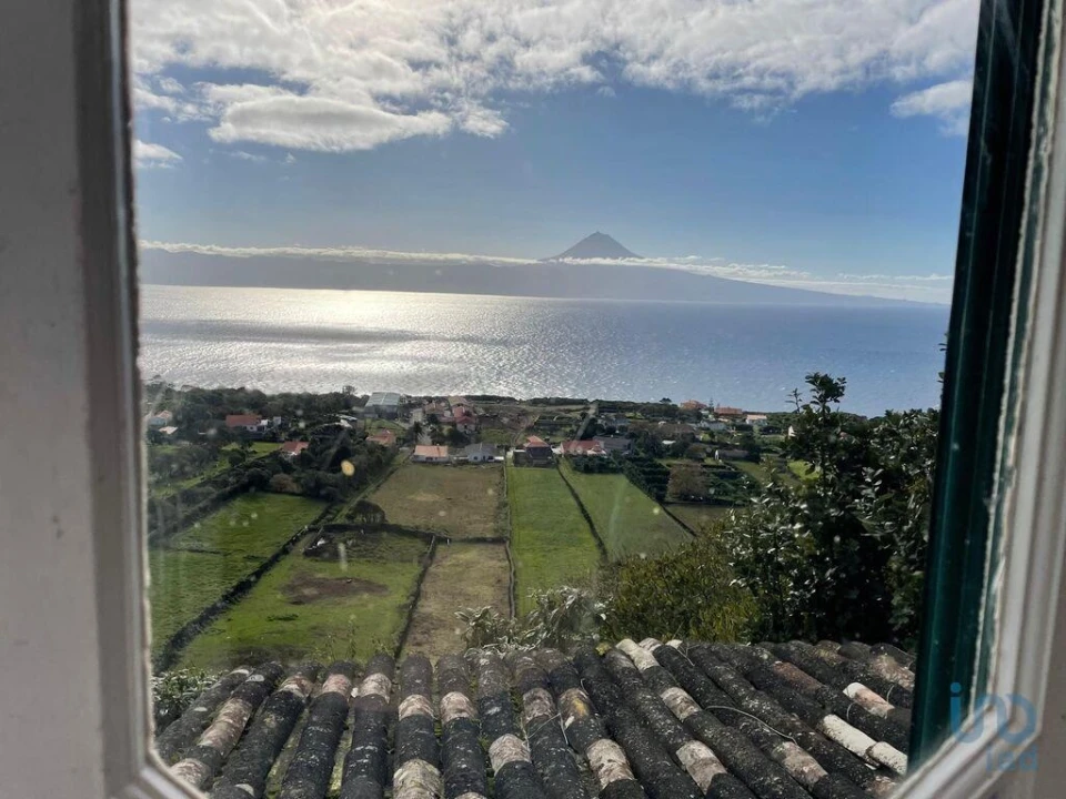 Moradia T5 para Venda em Santo Amaro Foto 10