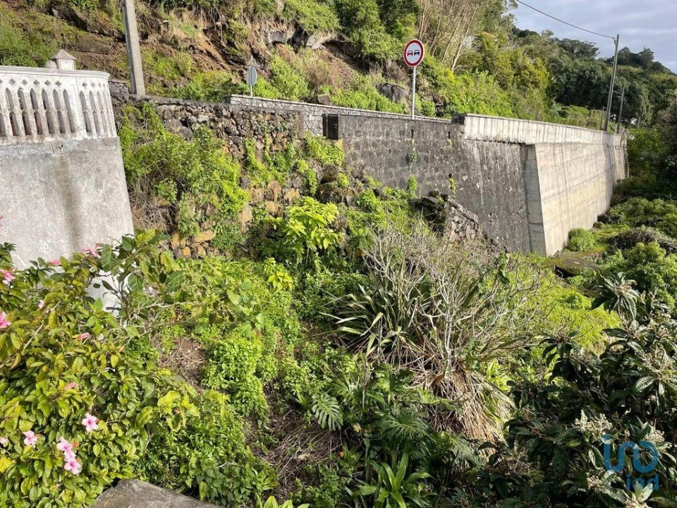 Moradia T5 para Venda em Santo Amaro Foto 5