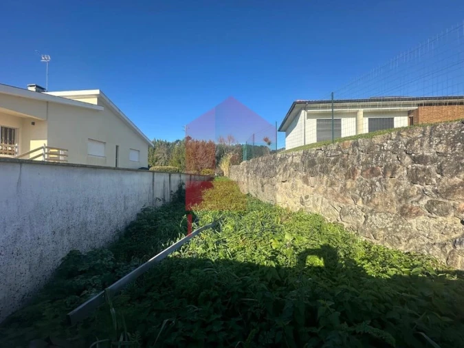Terreno para Venda em Ribeira do Neiva Foto 2