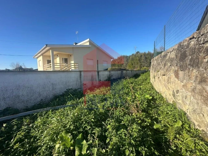 Terreno para Venda em Ribeira do Neiva Foto 3